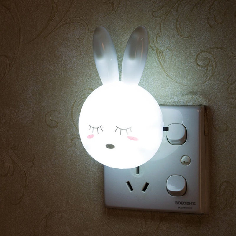 Máy chơi sản xuất tùy chỉnh đèn đêm thỏ LED chuyển đổi ON / OFF Đèn tường Đèn cạnh giường