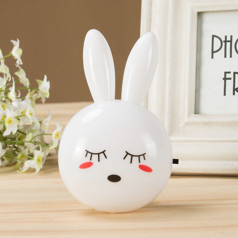 Máy chơi sản xuất tùy chỉnh đèn đêm thỏ LED chuyển đổi ON / OFF Đèn tường Đèn cạnh giường