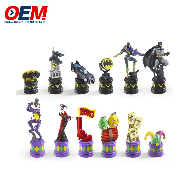 Bộ cờ vua hình nhân vật bằng nhựa PVC tùy chỉnh OEM, bộ cờ và bàn cờ, tạo ra đồ chơi cờ thú vị