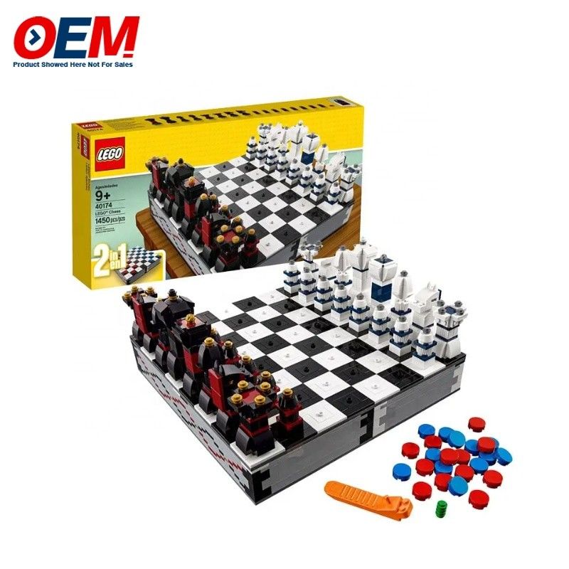 Đồ chơi bảng nhân vật nhựa tùy chỉnh rủi ro / cờ vua / giáo dục / kinh doanh / uống / trò chơi ván với hộp