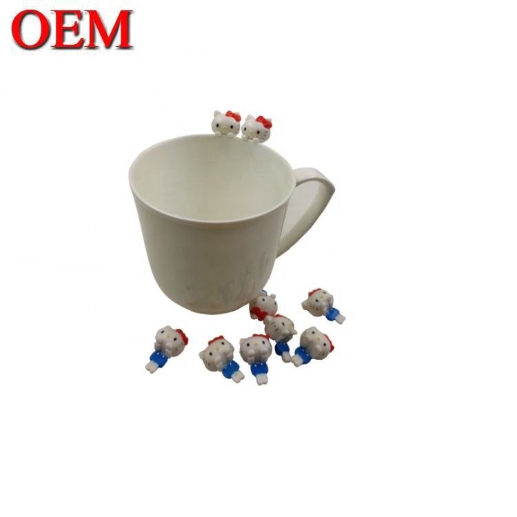 Nhà sản xuất đồ chơi hình ảnh tùy chỉnh OEM tùy chỉnh Kitty mèo Mini Cup Cartoon Figure Toys tùy chỉnh đồ chơi thiết kế của riêng bạn
