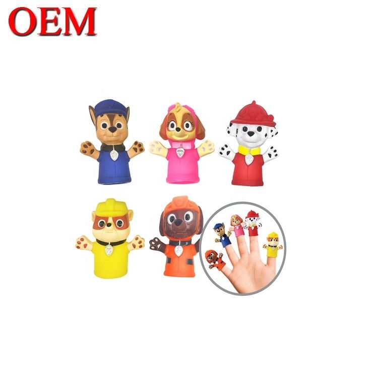 3D Hình tượng nhựa ngón tay Búp bê đồ chơi OEM tay chơi đồ chơi cho trẻ em