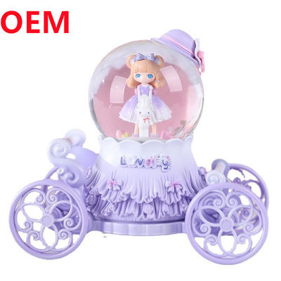 Custom Polyresin Princess Light Up Water Globe Princess Snow Globe Với hộp nhạc