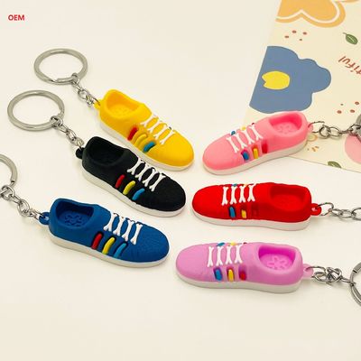 3D Mini Giày Keychain Nhân vật Keychain Với kim loại Key Ring Custom Plasitc Figure Keychain